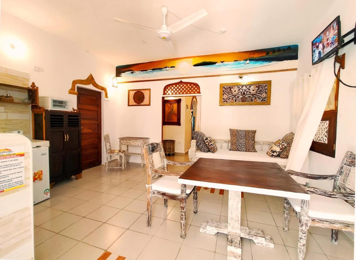 Watamu Solana Apartments Bagian luar foto