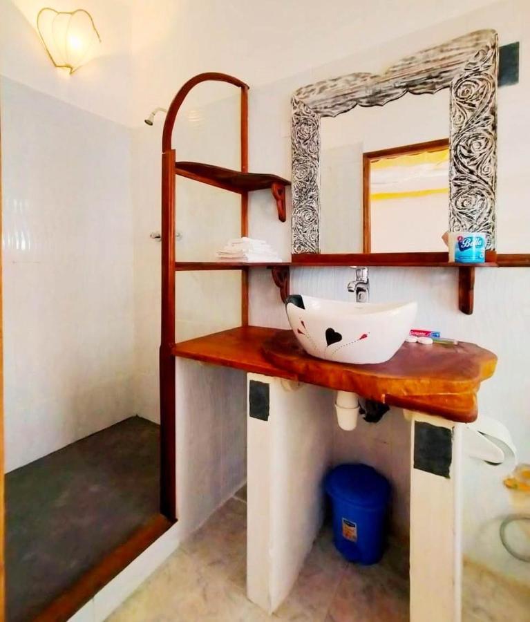 Watamu Solana Apartments Bagian luar foto
